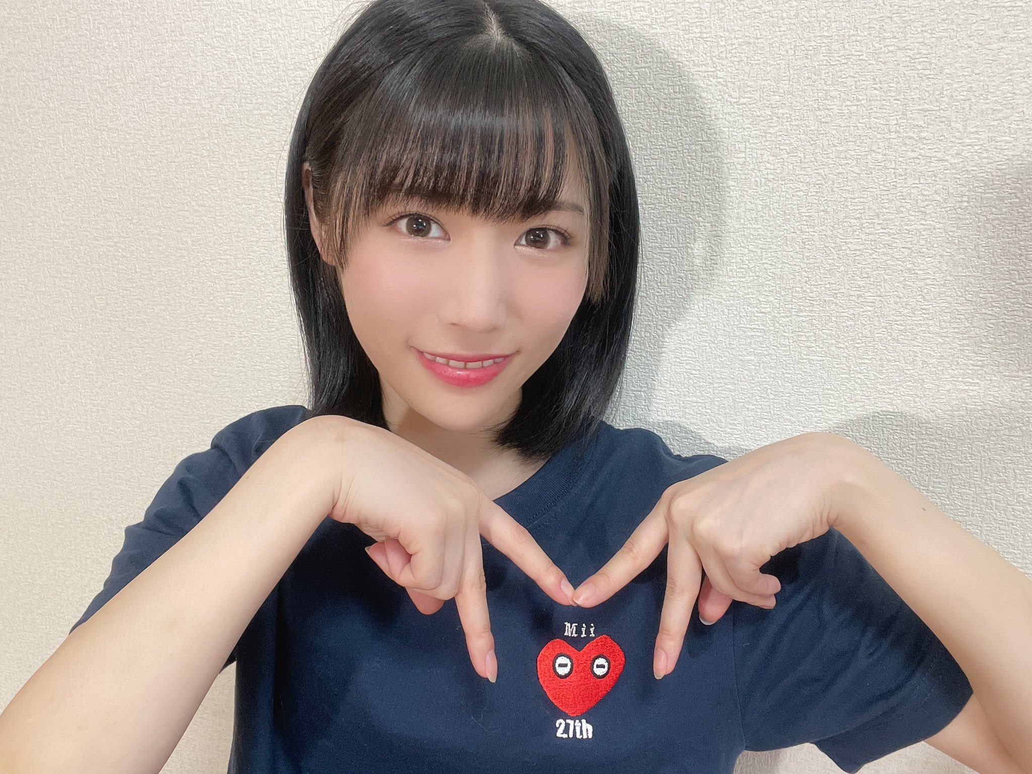 AKB48タイムズ（AKB48まとめ）小坂菜緒 1st 写真集　※アマゾン小坂菜緒 1st 写真集　※楽天【楽天ブックス限定特典】小坂菜緒 1st 写真集(仮)(楽天ブックス限定カバー) [ 小坂 菜緒 ]価格：2200円（税込、送料無料) (2021/4/16時点)