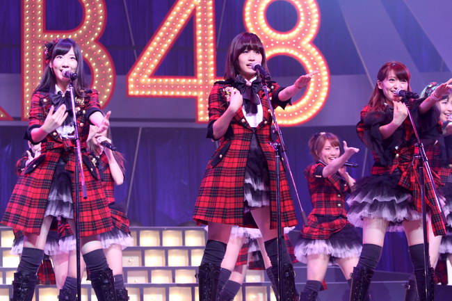 akb086