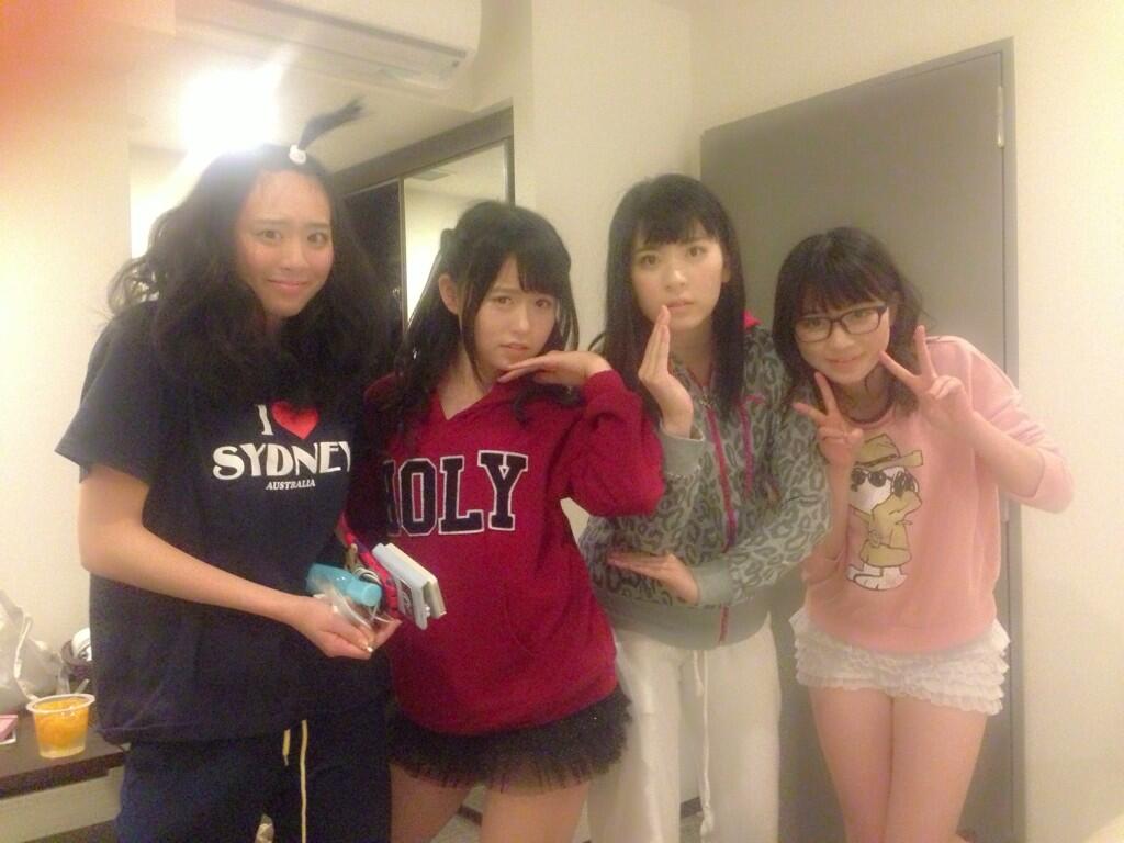 Hkt48 朝長美桜 指原さんのお部屋に集まって いもむちゅとめるみお なこで遊んでます 指原莉乃 田島芽瑠 朝長美桜 矢吹奈子 中西智代梨 坂口理子 冨吉明日香 後藤泉 駒田京伽 アイドル速報 Hkt48 朝長美桜 指原さんのお部屋に集まって いもむちゅとめるみお なこで遊んでます 指原莉乃 田島芽瑠 朝長美桜 矢吹奈子 中西智代梨 坂口理子 冨吉明日香 後藤泉 駒田京伽 アイドル速報