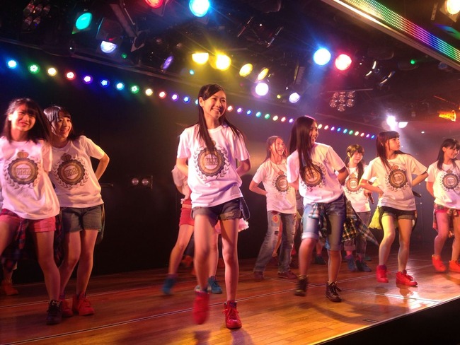 AKB48 3000 performance2