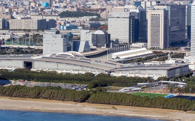 5ea0f1ee250000342a6b85db