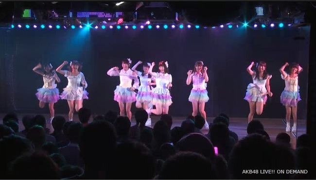 2013y12m08d_181537526