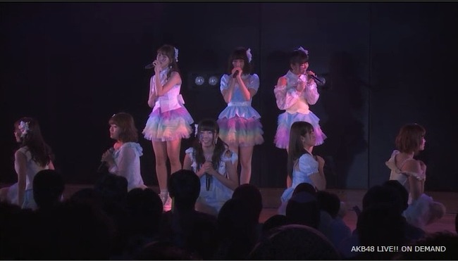 2013y12m08d_181734169