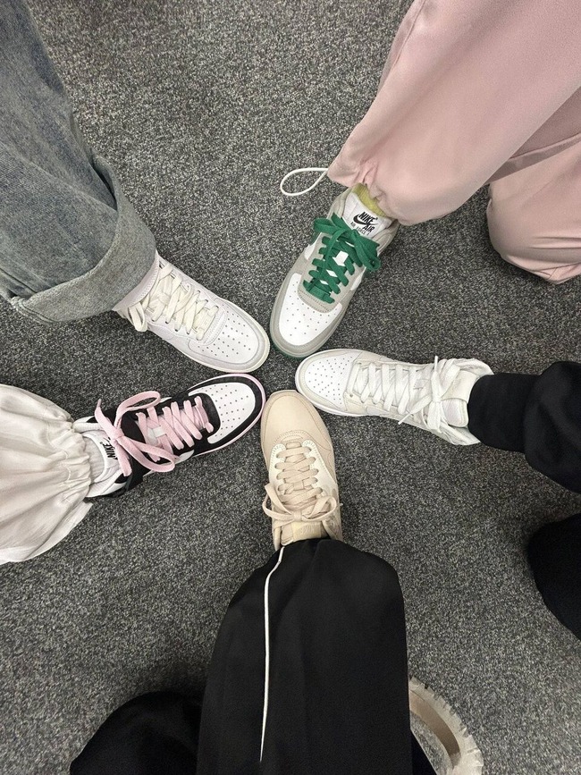 61e889af