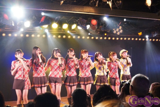 img20111010akb48team4stage11