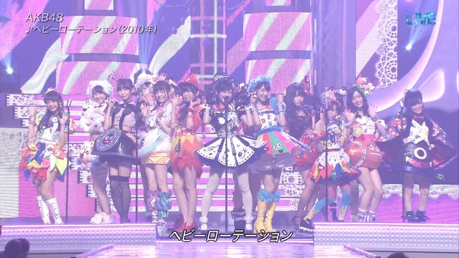 Akb48タイムズ Akb48まとめ 日テレ系音楽の祭典ベストアーティスト14 実況スレ Akb48がモンスターのコスプレで ヘビーローテーション を披露 Livedoor Blog ブログ
