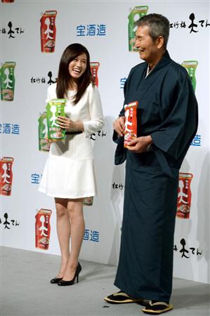 AKB48タイムズ(AKB48まとめ) : 【元AKB48】前田敦子、渡哲也との共演「恐れ多い」=CMで2年ぶりに「再会」【松竹梅『天 ...