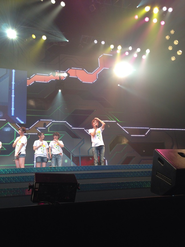 39D90A9B-2D12-4035-9C2D-DBCDFAD8A061