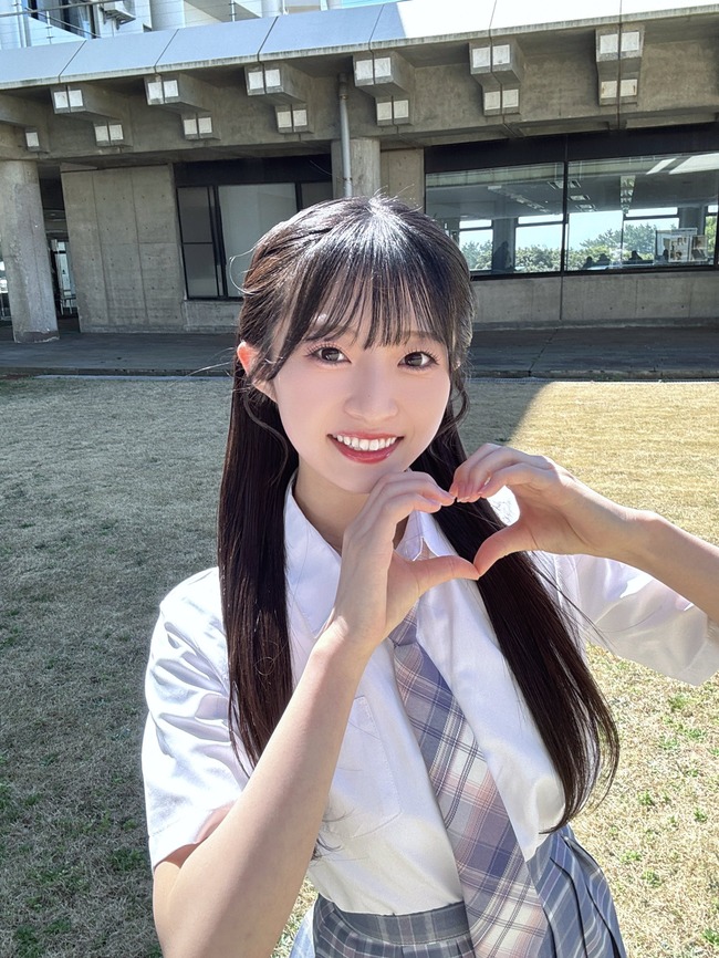 GPRK9MOaMAAsull