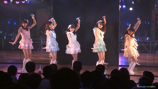 Akb48タイムズ Akb48まとめ 速報 Akb48木﨑チームb ただいま恋愛中 初日公演 まさかの矢吹奈子ちゃんがユニットセンター 7時12分の初恋 Hkt48 Livedoor Blog ブログ