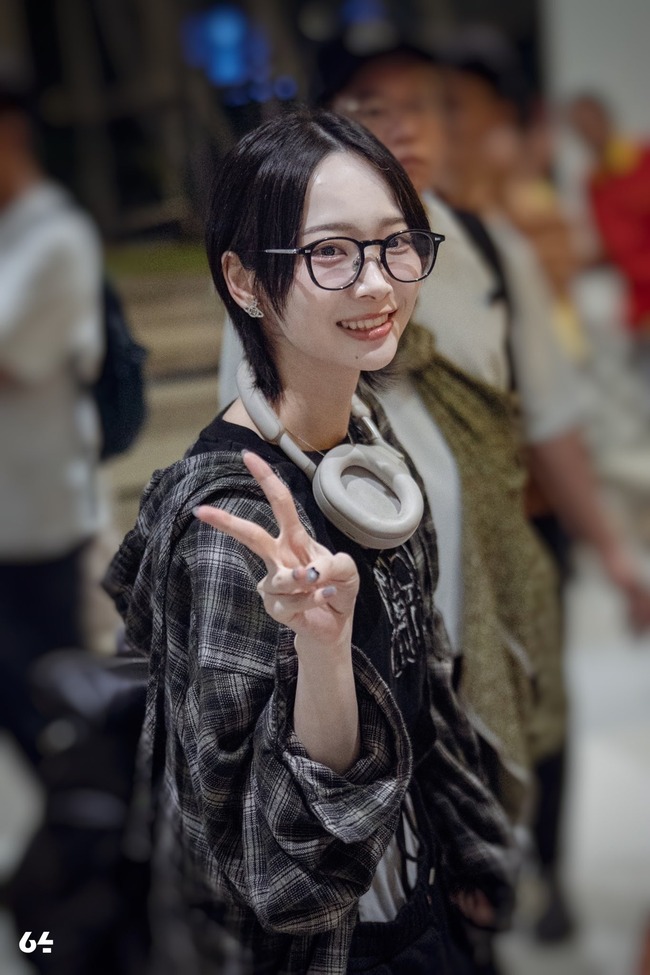 【朗報】成田香姫奈さん、岡田奈々路線にシフトチェンジして成功した模様！！【AKB48こひ】
