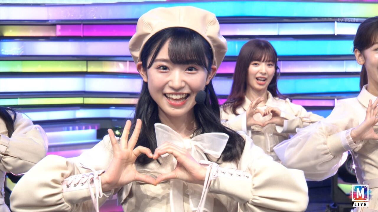 Mステ Akb48が 失恋 ありがとう を披露 Akbのセンター可愛い とツイッターで話題に キャプチャー画像あり 山内瑞葵 Akb48情報 Mステ Akb48が 失恋 ありがとう を披露 Akbのセンター可愛い とツイッターで話題に キャプチャー画像あり 山内瑞葵 Akb48情報