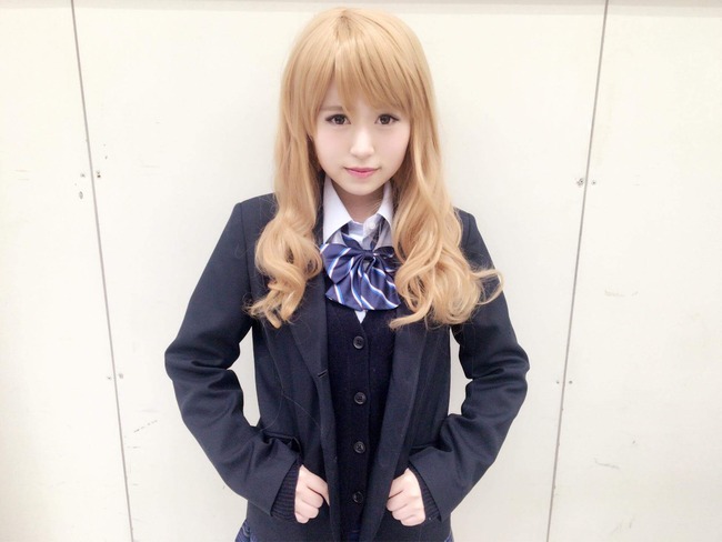 Akb48タイムズ Akb48まとめ Hkt48 金髪の冨吉明日香が可愛いんだが Livedoor Blog ブログ