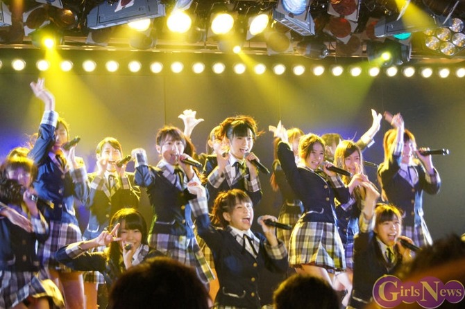 img20111010akb48team4stage10
