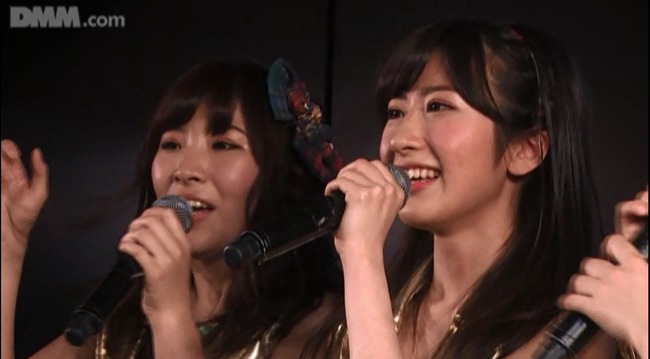 2013y12m05d_220459748