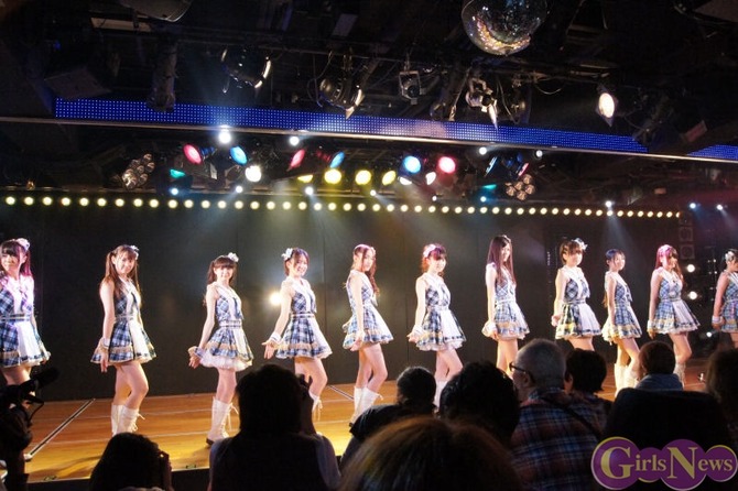 img20111010akb48team4stage16