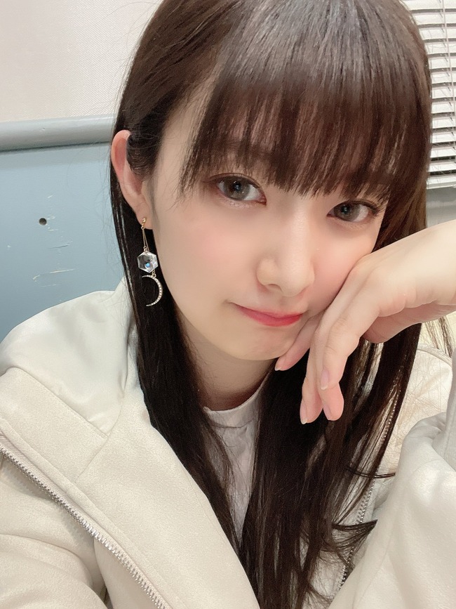 FUiKJU4akAAEixH