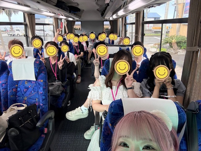 【画像】元AKB48佐藤美波(23歳)のバスツアー(78000円)をご覧ください！【さとみな】