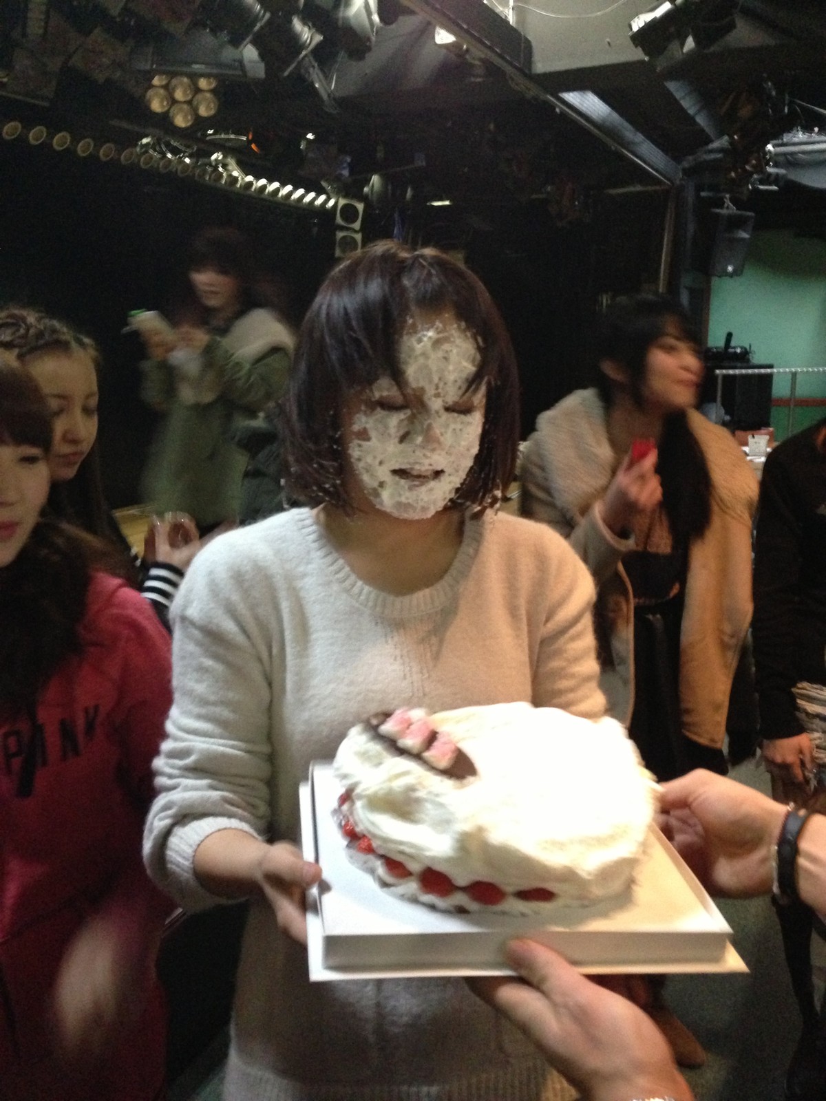 G まとめ 島田晴香が生誕祭で顔面ケーキw Akb48まとめんばー G まとめ 島田晴香が生誕祭で顔面ケーキw Akb48まとめんばー