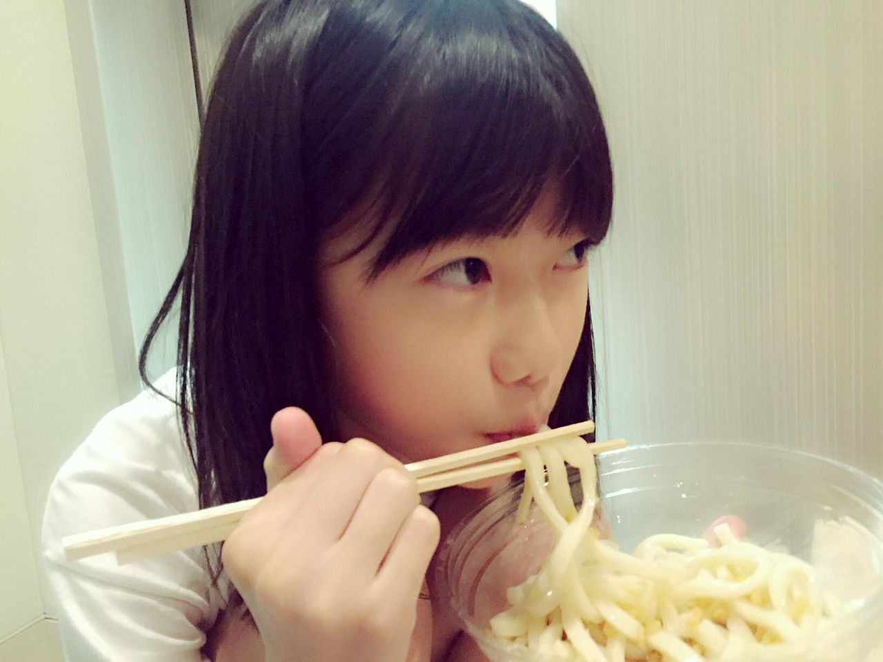 Akb48 もぐもぐえりぃがかわいすぎる 千葉恵里 千葉ちゃんねる Akb48g若手メンバーまとめ