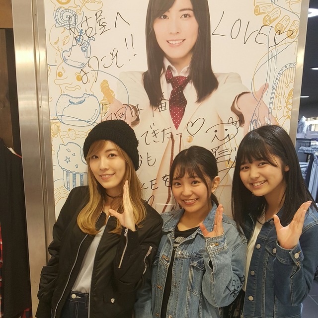 C8uG4EoVoAI6u06_orig