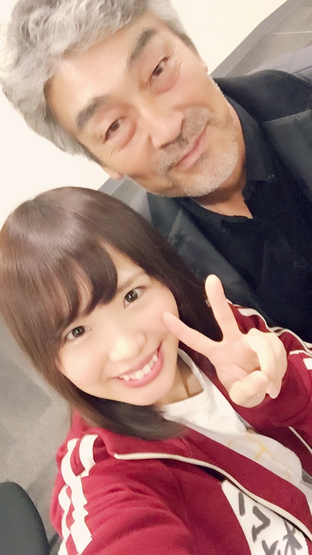 15-12-23-00-56-17-359_deco