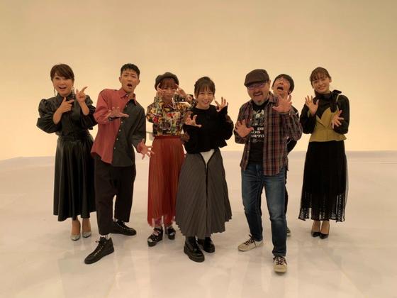 6640_talk_photo