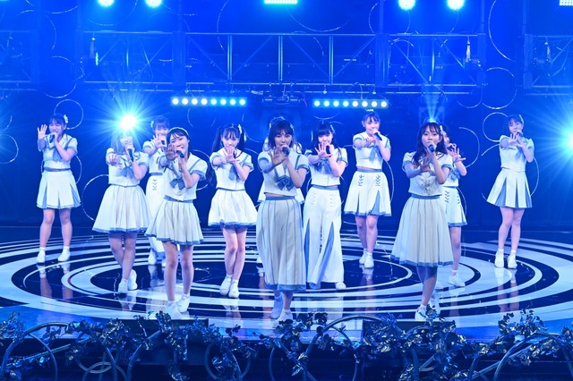 EUGeOLfVAAA976M_orig