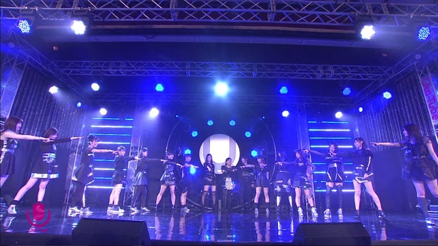 CuxjzAnUEAASbFP_orig