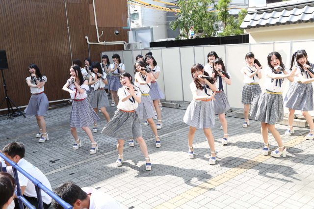 news_xlarge_live09