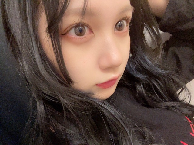 FESZ1B3aQAECOdM