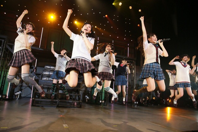 CfH5xupUsAABouV_orig