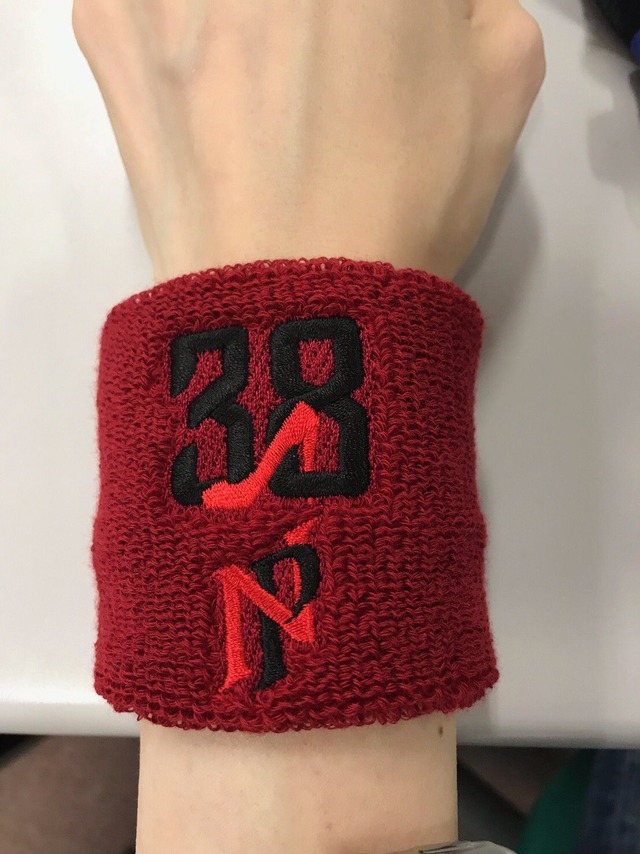 EQ3AndBUEAA2gFw_orig