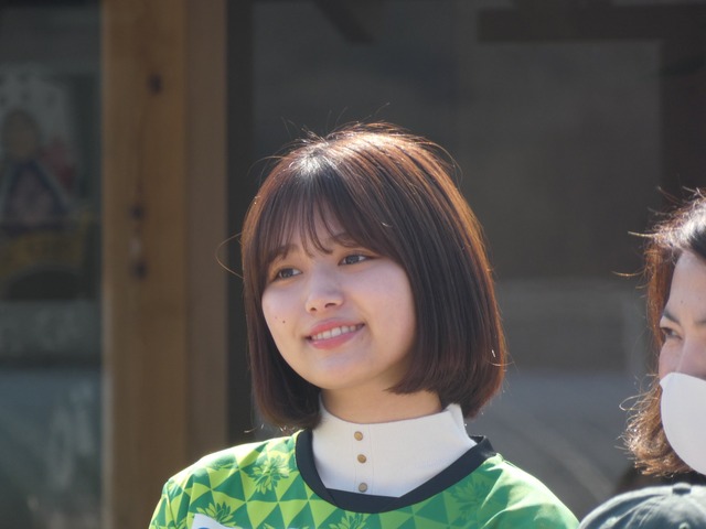 Eut2R09UcAABRu5_orig