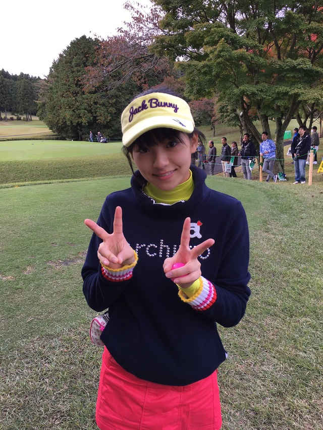 CwyomMEUAAAeYA0_orig