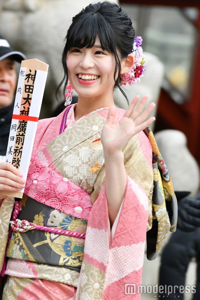 w700c-ez_0f2d2f8f350546be86c54af0501adc5ac282311ff68f4e02