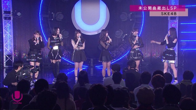 Cuxjq4rUEAA3tdp_orig