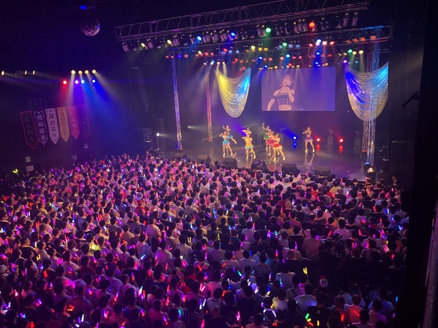 EEL38eGUUAAMzU-