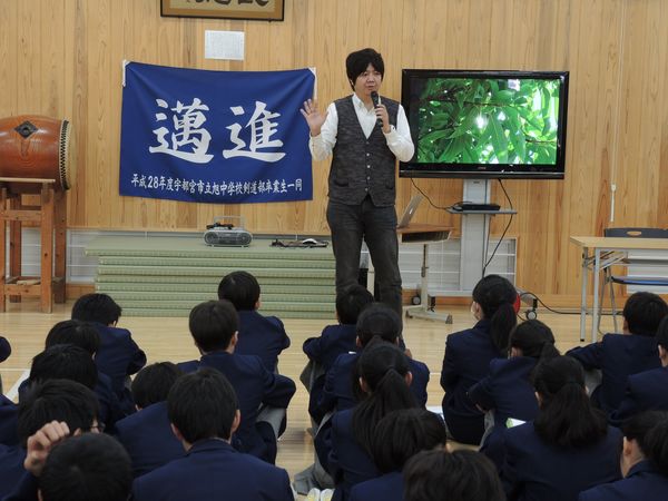 img_2ed228e1efe0847f9afa829a8edfafc92373265