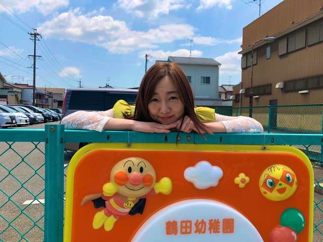 D8xm4oZVUAE0LvK_orig