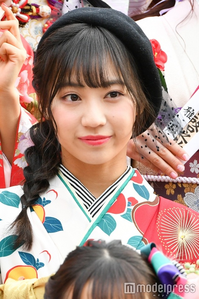 w700c-ez_f58a0588e6c94ca9189a51e9883e39c87563cf84cb79a81b