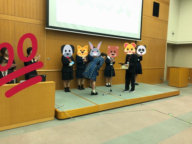 EIbmDG5WwAEDFXV