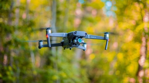 drone-4231479__340