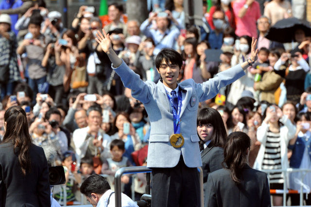 羽生結弦 仙台凱旋パレード凄すぎと2chで話題ｗｗｗ Tシャツも完売ｗｗｗ 画像 Youtube動画あり Newsまとめもりー 2chまとめブログ