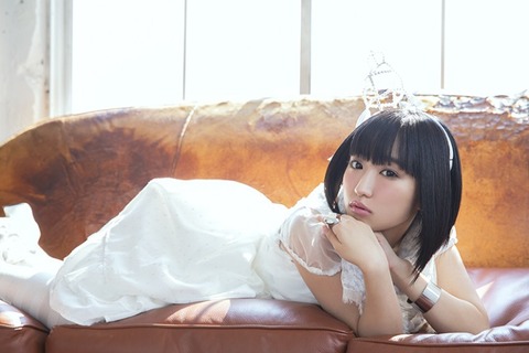 news_header_yukiaoi_art20141117