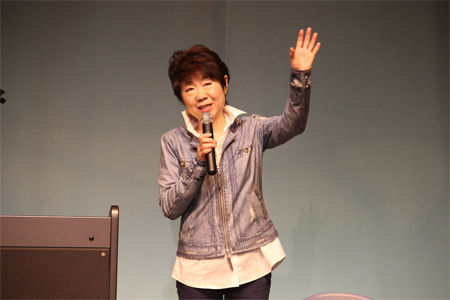 サザエさん 花沢さんの声優が山本圭子から一龍斎貞友に変更になった理由 重大な病気や降板や引退ではなく 体調不良による休養だった 画像あり Newsまとめもりー 2chまとめブログ サザエさん 花沢さんの声優が山本圭子から一龍斎貞友に変更になった理由 重大な病気や降板や引退ではなく 体調不良による休養だった 画像あり Newsまとめもりー 2chまとめブログ