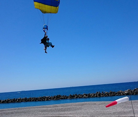 nankiskydiving3