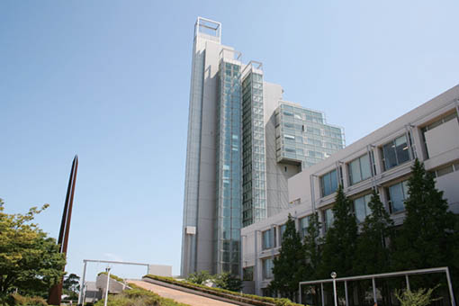 北九州市立大学