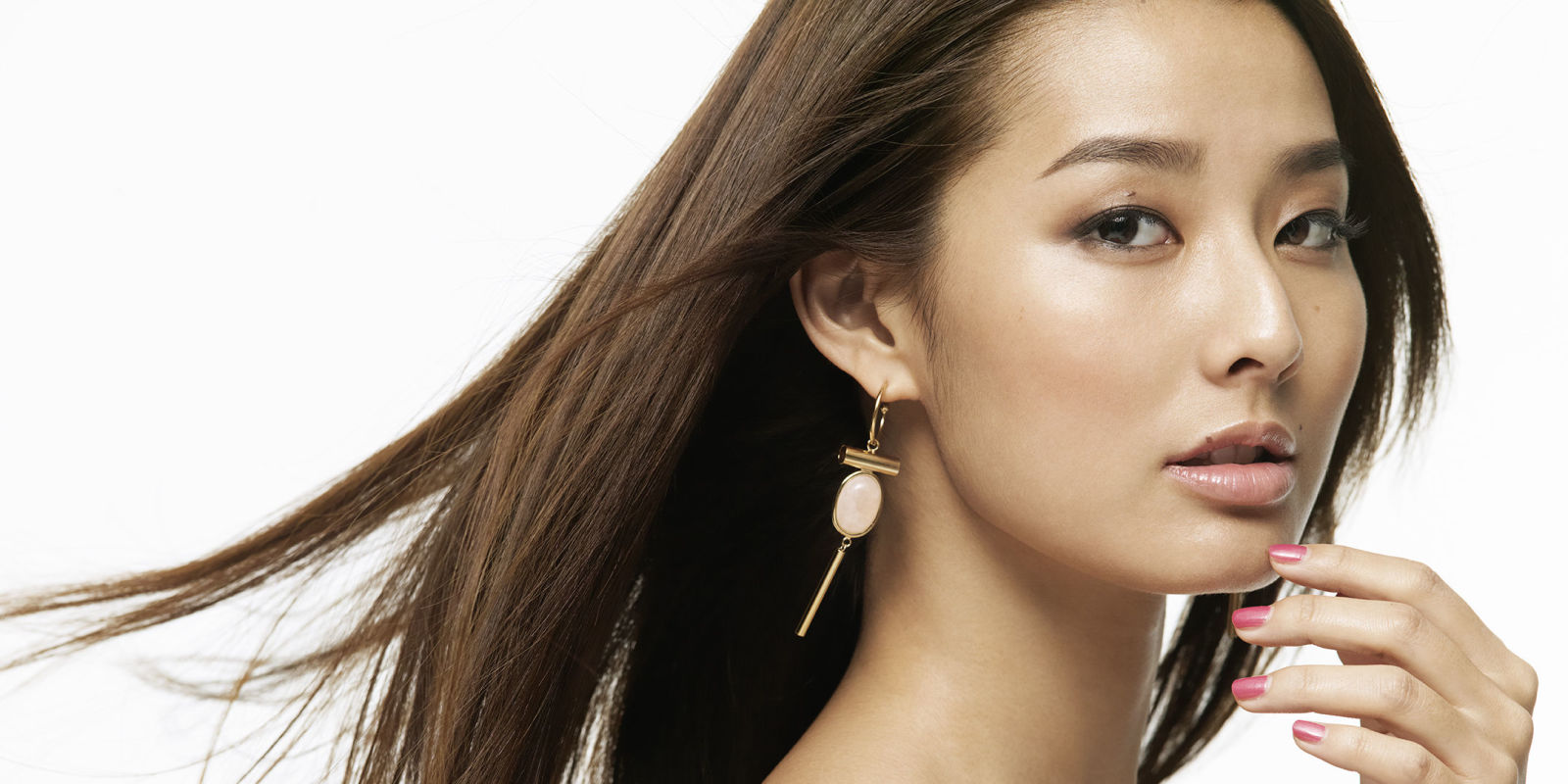 引退 石田純一の娘 すみれの現在がやばい 体調不良で休養その後 画像あり Newsまとめもりー 2chまとめブログ