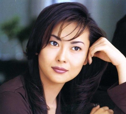 顔が別人 中山美穂の現在の劣化画像がヤバイ 太った 髪型ボブの影響 画像あり Newsまとめもりー 2chまとめブログ